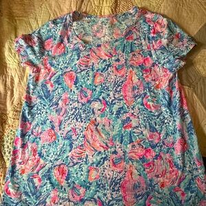 Lilly Pulitzer Colorful Floral Short Sleeve Tee A0001